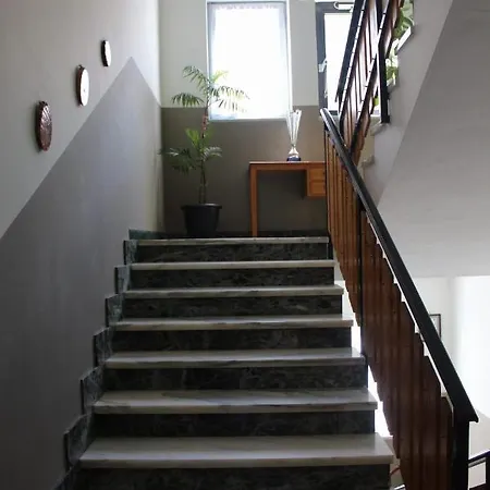 호텔 Casa Per Ferie Beatorosaz 2*