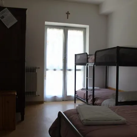 Hotell Casa Per Ferie Beatorosaz