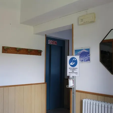 Casa Per Ferie Beatorosaz 호텔 2*