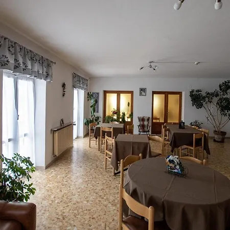 Casa Per Ferie Beatorosaz Hotell 2*