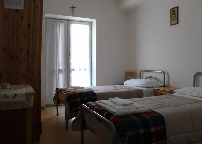 Hotel Casa Per Ferie Beatorosaz 2*